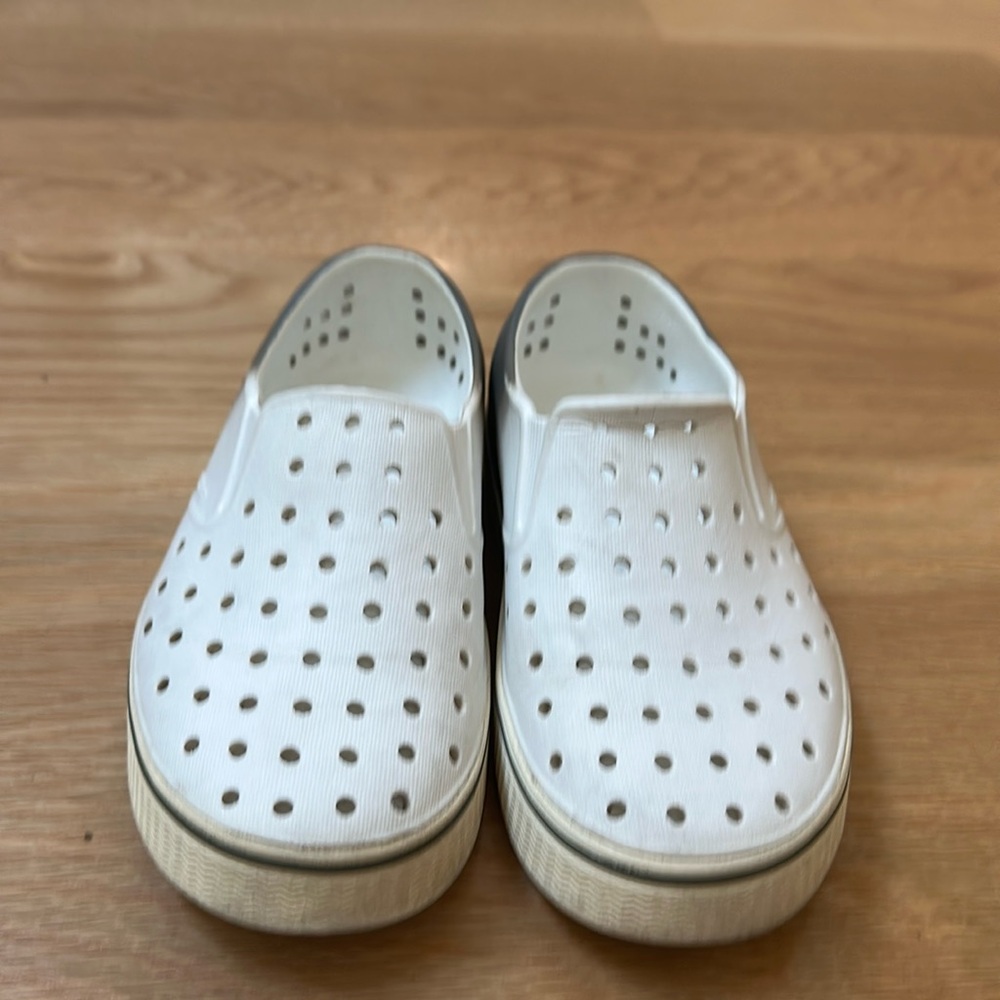 Native Miles Child, slip ons, size C13